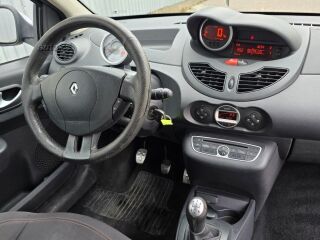 Renault Twingo Sport RS 1.6 R4 16V 98kW