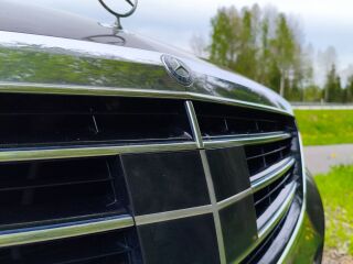 Mercedes-Benz E 350 3.0 V6 185kW