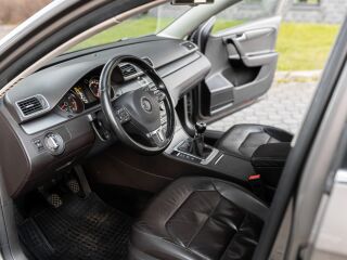 Volkswagen Passat Comfortline Variant 1.4 110kW