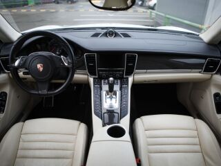 Porsche Panamera 970.2 Turbo Facelift 4.8 V8 Bi-turbo 382kW