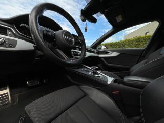 Audi A4 S-line Quattro 2.0 140kW
