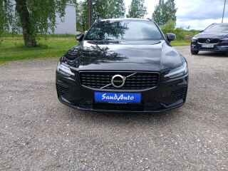 Volvo V60 T6 AWD R-DESIGN RECHARGE 2.0 251kW