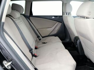 Volkswagen Passat Comfortline 2.0 110кВ