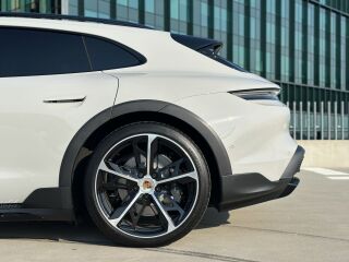 Porsche Taycan 4 Cross Turismo FL 320kW