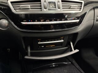 Mercedes-Benz S 63 AMG Long Facelift 6.2 156984 386kW