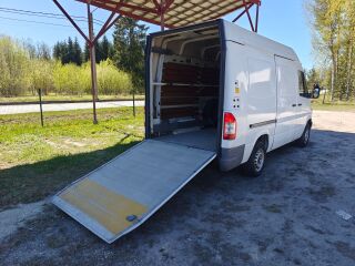 Mercedes-Benz Sprinter 2.1 60кВ