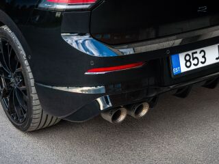 Volkswagen Golf R Black Edition Performance package 2.0 245kW