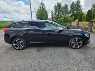 Volvo V60 D6 Twin Engine AWD R-Design Facelift 2.4 R5 162kW