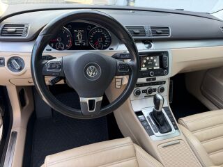 Volkswagen Passat Highline 1.4 118kW