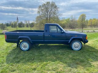 Jeep Comanche 4.0 R6 AT 130kW