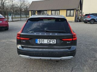 Volvo V90 Cross Country AWD Plus Bright B4 KERS Mild Hyb 2.0 145kW