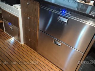 Marex 360 CABRIOLET CRUISER 2 x Bravo3 Mercury Diesel SD 2x270hp + Joystick Axius premium
