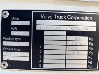 Volvo FM330 4x2 EURO6 + CARRIER SUPRA 850 + SIDE OPENING 250кВ
