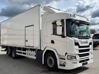 Scania G450 6x2 EURO6 + RETARDER + CARRIER SUPRA 850 Mt 331kW