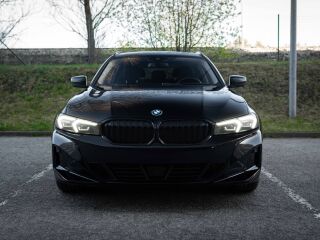 BMW 330 xDrive 2.0 215kW
