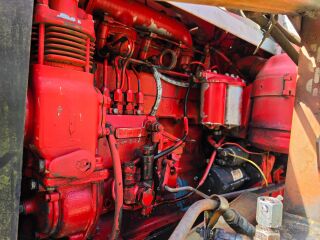 MTZ 825