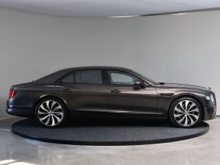 Bentley Flying Spur Bentley V8 PHEV 500kW 4.0 500kW
