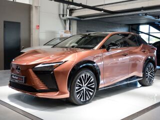 Lexus RZ 450e 230kW