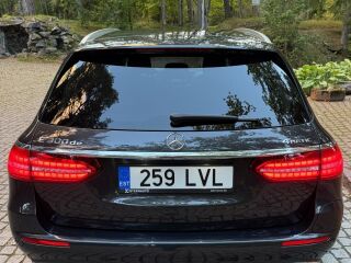Mercedes-Benz E 300 de 4Matic Avantgarde 2.0 143kW