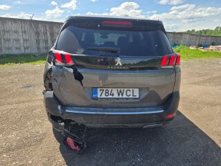 Peugeot 5008 2.0 130kW