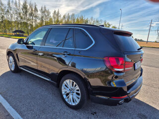 BMW X5 X-drive 3.0 190kW