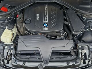BMW 320 sport pakett 2.0 R4 135kW