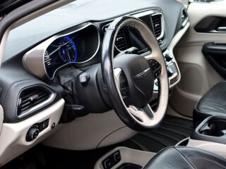 Chrysler Pacifica LIMITED 3.6 214kW