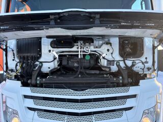 Mercedes-Benz Actros 2553 6x2 390kW