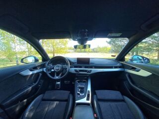 Audi A4 S-Line Quattro 2.0 140kW