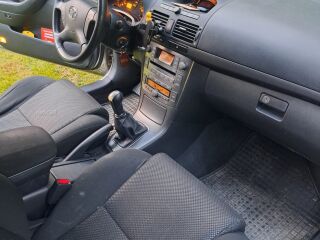 Toyota Avensis 2.0 85кВ