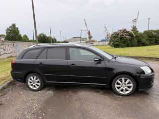 Toyota Avensis 2.0 93кВ
