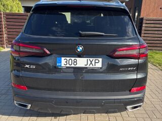 BMW X5 3.0 210kW