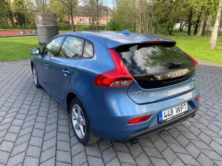 Volvo V40 2.0 140kW
