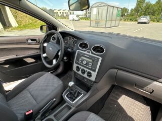 Ford Focus 1.6 74kW
