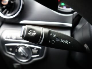 Mercedes-Benz EQV 300 Avantgarde 70kW