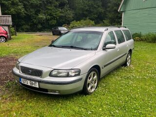 Volvo V70 2.4 120кВ