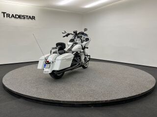 Harley-Davidson Road Glide V2