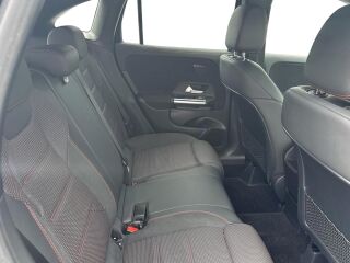 Mercedes-Benz GLA 200 AMG Edition 1 pakett 1.3 120kW