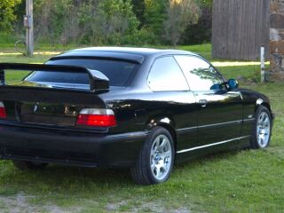 BMW 318 is 1.8 R4 103кВ