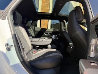 Mercedes-Benz EQS 450 4Matic AMG Pakett 135kW