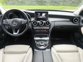 Mercedes-Benz C 220 2.1 120kW