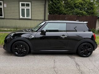 MINI Cooper JCW Pakett 1.5 100kW