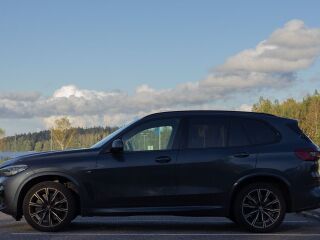 BMW X5 xDrive30d M-Sportpakett 3.0 195kW