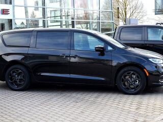Chrysler Pacifica LIMITED S Appearance PLUG-IN HYBRID 3.6 214kW