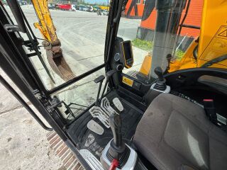 JCB JS130 LC + T4F 444 TA4-81E E1C 81kW