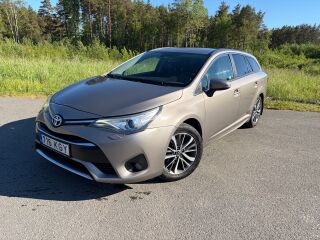 Toyota Avensis 1.8 108kW