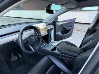 Tesla Model Y Long Range AWD 378кВ