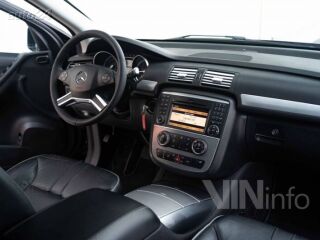 Mercedes-Benz R 350 3.0 195kW