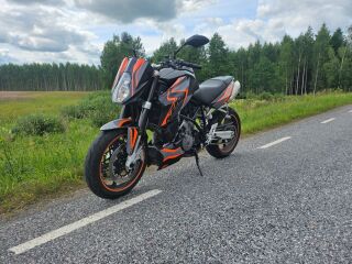 KTM 990 Super Duke