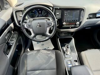 Mitsubishi Outlander 2.4 99kW